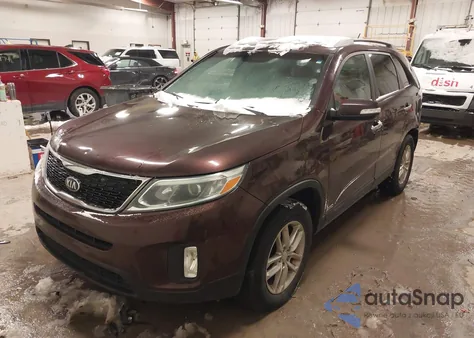 2015 Kia Sorento Lx из США, поврежденный, VIN 5XYKTCA66FG584752